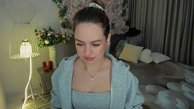 MiracleCurly online show from 11/14/25, 07:28