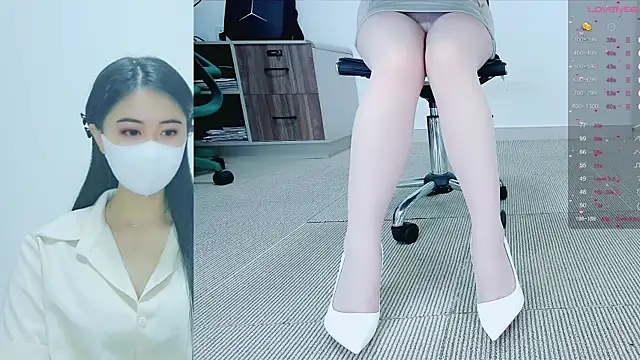 tt50256 online show from 10/08/25, 02:57