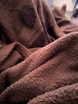 Snapshot of Ruby1Hot chatting on 10/29/25, 02:54 Ruby1Hot online show from 10/29/25, 02:54