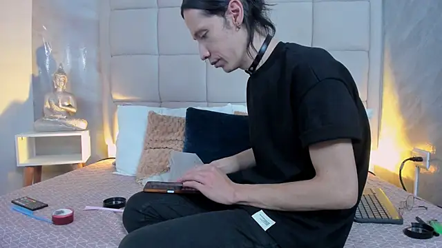 Hecatee 77 online show from 09/19/25, 07:51