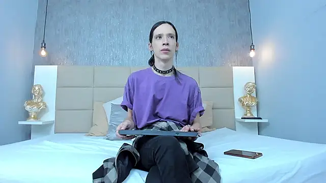 Hecatee 77 online show from 03/05/26, 07:43