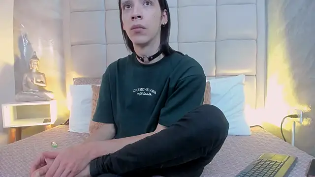 Hecatee 77 online show from 09/21/25, 07:52