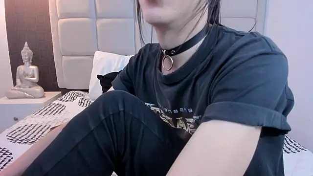 Hecatee 77 online show from 03/21/25, 07:35