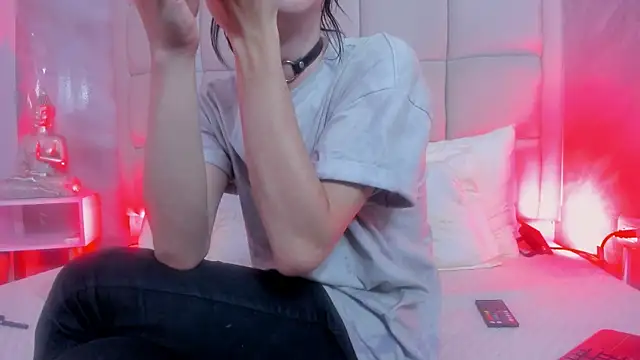 Hecatee 77 online show from 11/30/25, 07:58