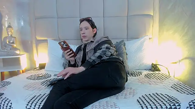 Hecatee 77 online show from 01/16/26, 07:51