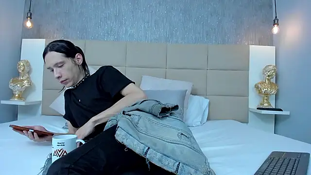 Hecatee 77 online show from 03/07/26, 09:31