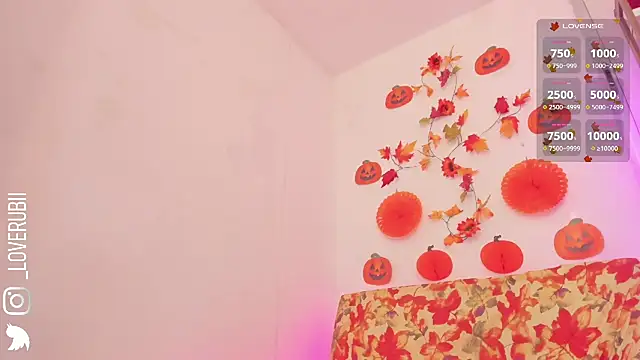 loverubii online show from 10/29/25, 01:26