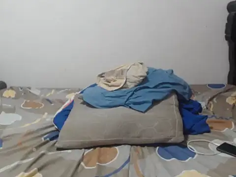 PONSE LATINO online show from 04/12/26, 02:09