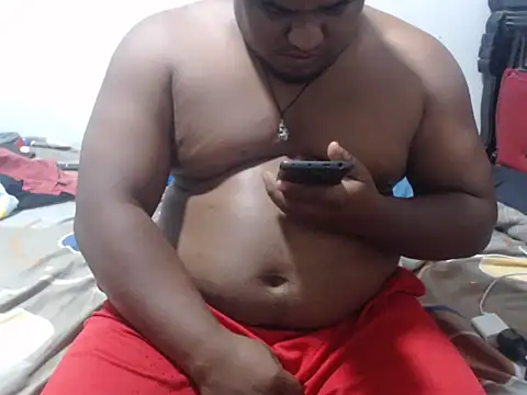 PONSE LATINO online show from 04/11/26, 03:47