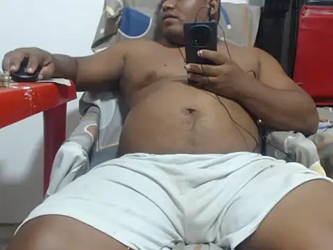 PONSE LATINO online show from 10/31/25, 02:52