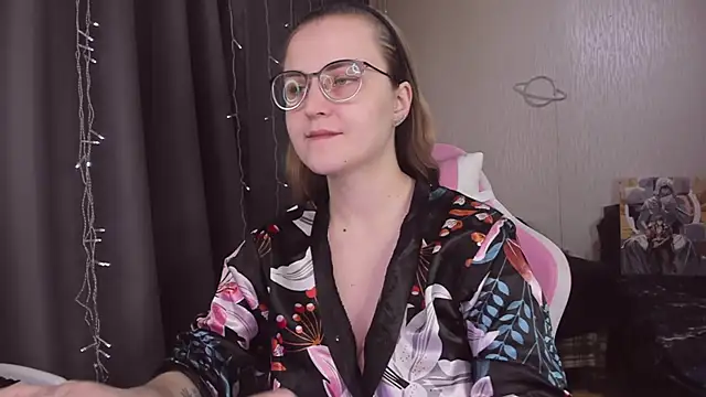 MissBrightShine online show from 01/11/26, 10:00