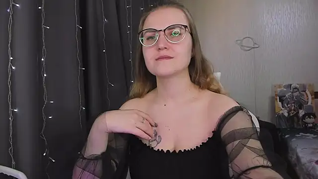 MissBrightShine online show from 03/15/26, 11:06