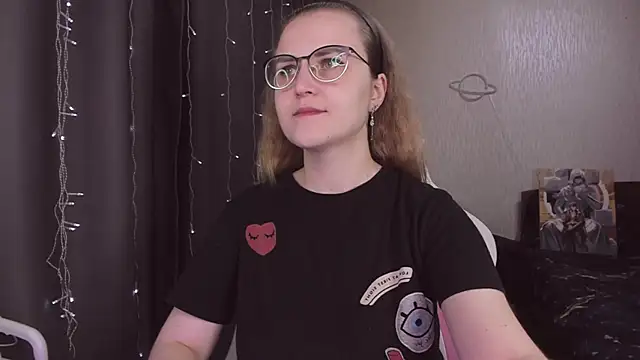 MissBrightShine online show from 12/14/25, 10:43