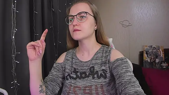 MissBrightShine online show from 02/11/26, 10:37