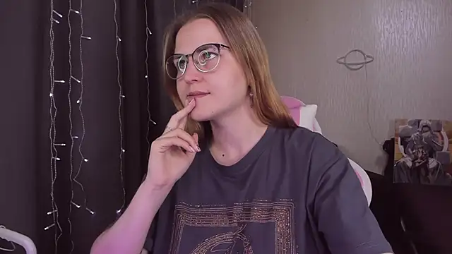 MissBrightShine online show from 09/20/25, 09:47