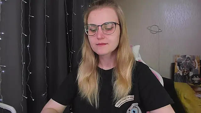 MissBrightShine online show from 05/29/26, 12:22