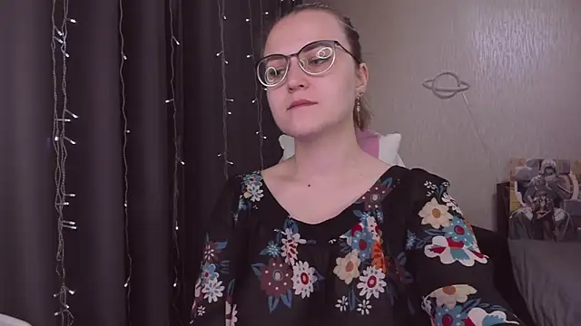 MissBrightShine online show from 11/11/25, 10:21