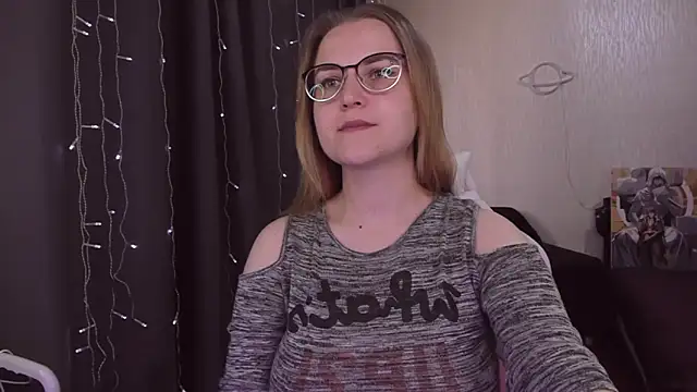 MissBrightShine online show from 09/23/25, 11:06