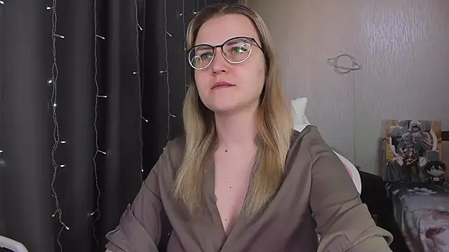 MissBrightShine online show from 03/21/26, 11:14