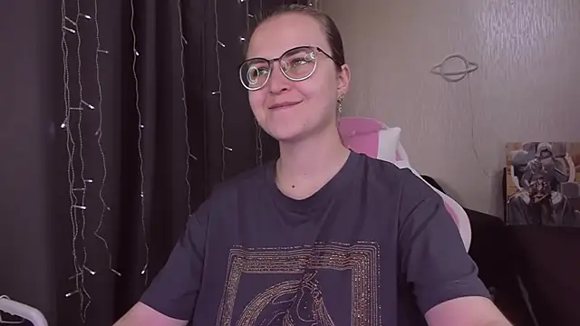 MissBrightShine online show from 09/21/25, 10:53