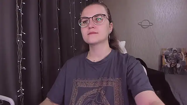 MissBrightShine online show from 11/02/25, 05:45