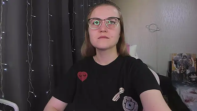 MissBrightShine online show from 05/17/26, 10:48