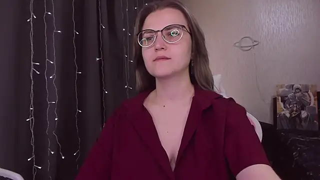 MissBrightShine online show from 10/10/25, 09:54