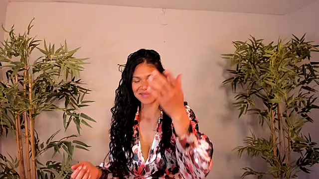  aish a  online show from 10/14/25, 07:25