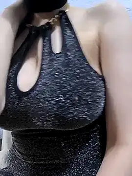 Snapshot of Lolytta chatting on 11/06/25, 01:15 Lolytta online show from 11/06/25, 01:15