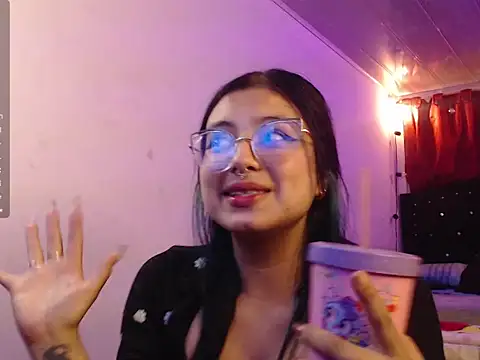 kitt kaat online show from 11/03/25, 03:34