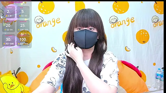 alonelove   online show from 11/01/25, 02:40