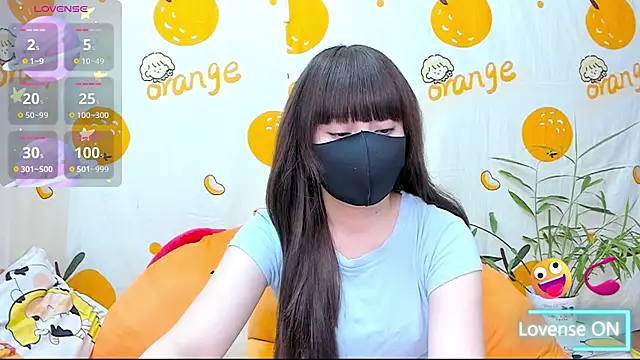 alonelove   online show from 12/04/25, 02:32