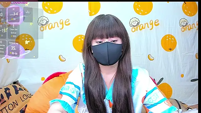 alonelove   online show from 11/04/25, 02:26