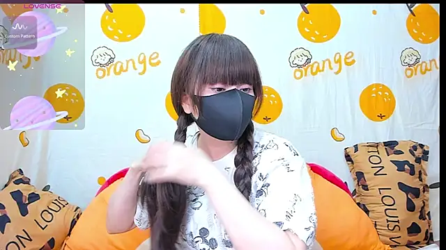 alonelove   online show from 11/03/25, 02:39