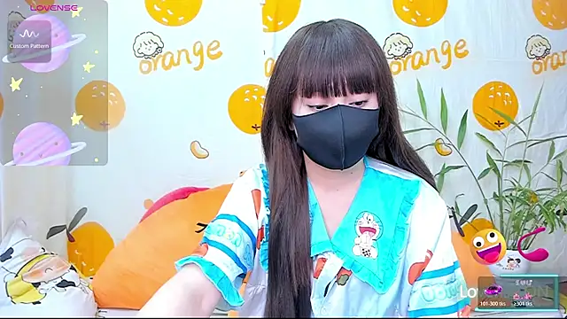 alonelove   online show from 12/01/25, 02:45