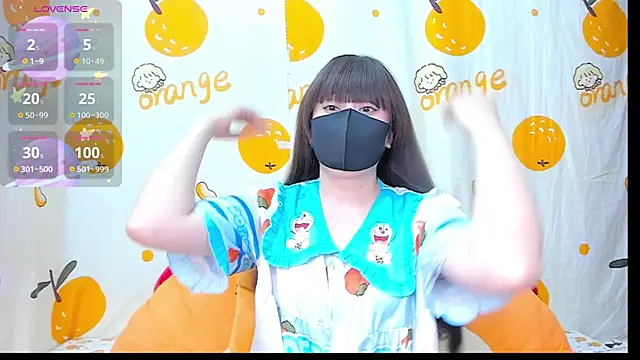 alonelove   online show from 11/14/25, 02:37