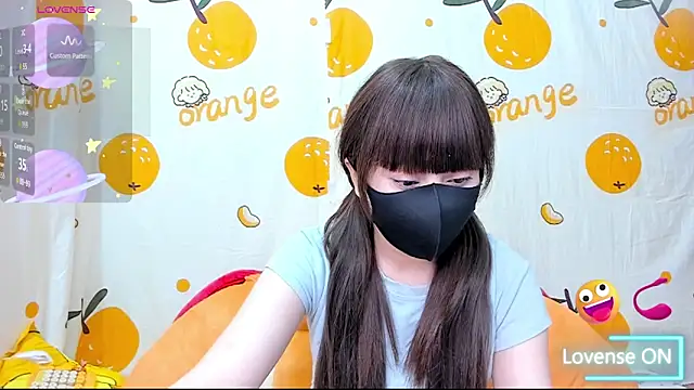 alonelove   online show from 11/29/25, 02:34