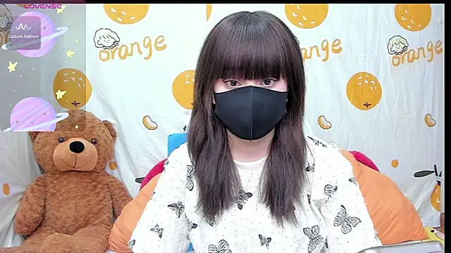 alonelove   online show from 10/11/25, 02:34