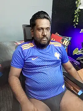 Rayansmith  online show from 11/17/25, 10:03