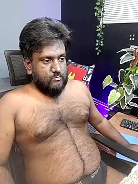 Rayansmith  online show from 10/12/25, 11:11