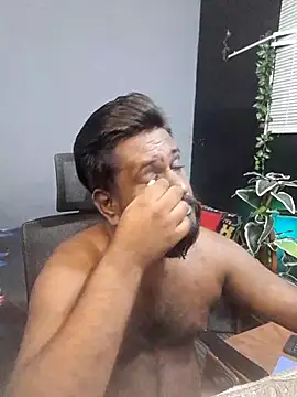 Rayansmith  online show from 11/22/25, 08:18