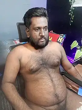 Rayansmith  online show from 11/07/25, 05:45