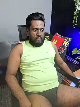 Rayansmith  online show from 11/17/25, 06:28