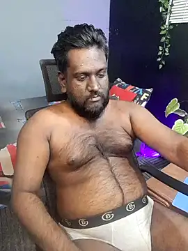 Rayansmith  online show from 10/03/25, 01:53