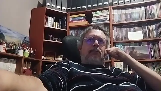 Mandra is a whore online show from 11/03/25, 06:55