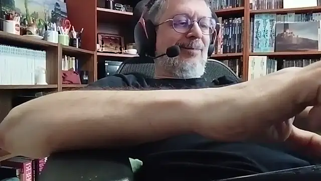 Mandra is a whore online show from 12/02/25, 08:38