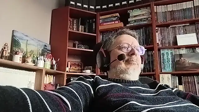 Mandra is a whore online show from 12/01/25, 09:21