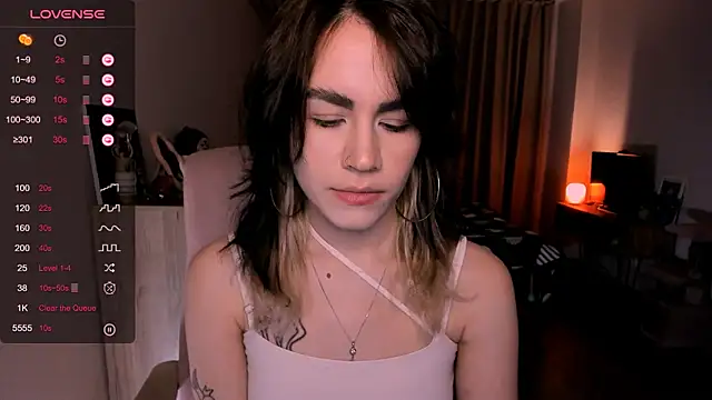 Snapshot of _selectrra chatting on 03/14/25, 11:56 selectrra online show from 03/14/25, 11:56