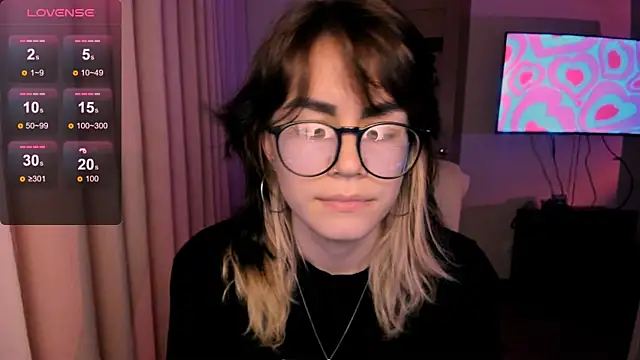 Snapshot of _selectrra chatting on 01/14/25, 03:04 selectrra online show from 01/14/25, 03:04