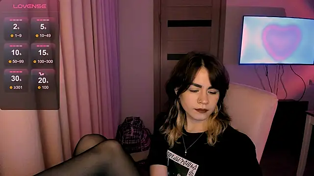 Snapshot of _selectrra chatting on 01/30/25, 02:36 selectrra online show from 01/30/25, 02:36